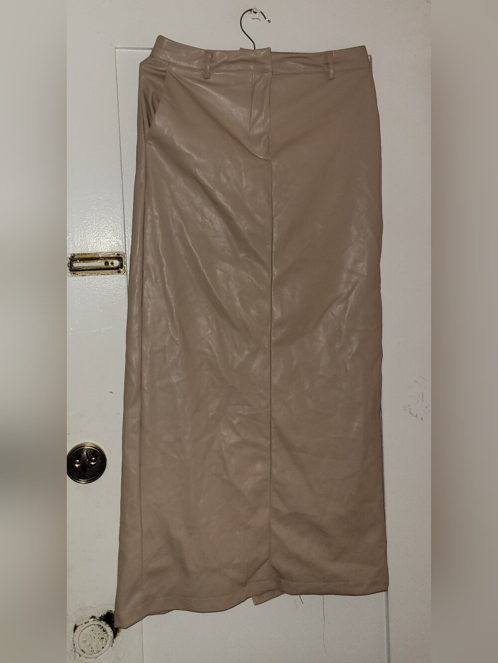 Forever 21+ faux leather skirt, Women's Size M